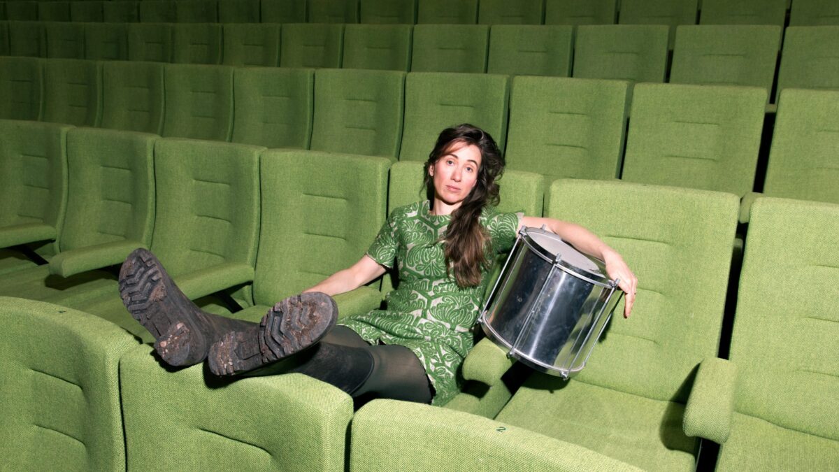 Veenfabriek en Touki Delphine: SUPERDRUM | Voorstelling met STIP