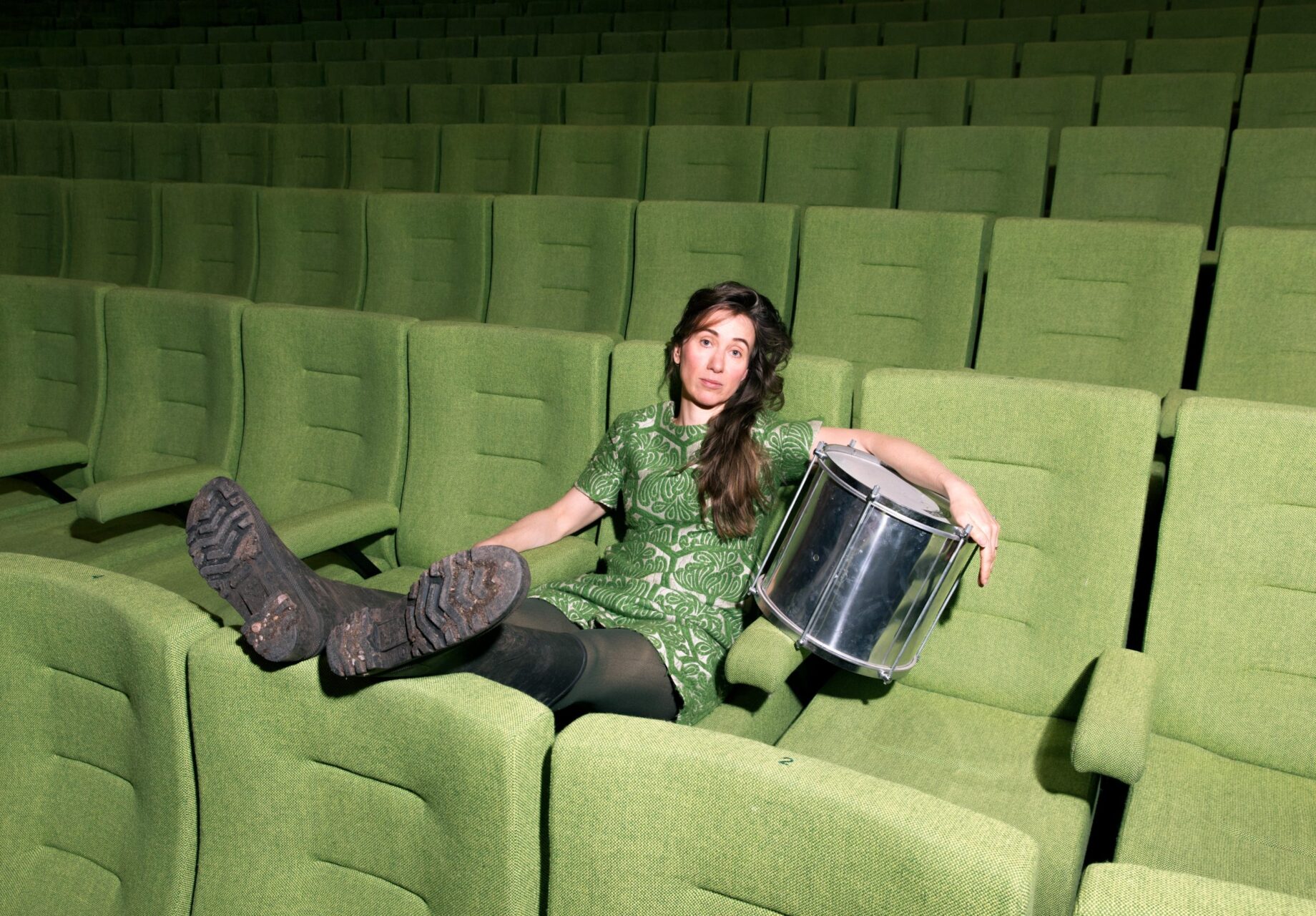 Veenfabriek en Touki Delphine: SUPERDRUM | Voorstelling met STIP