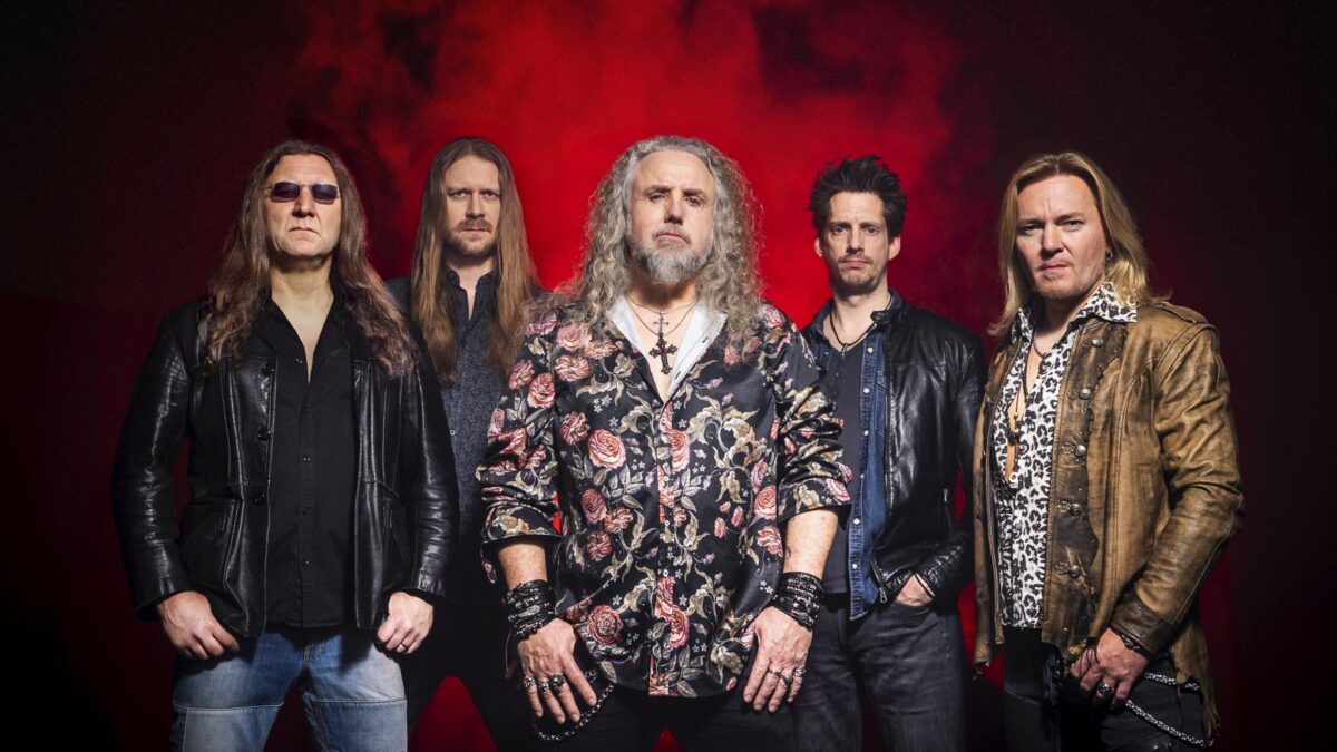 Dio Alive - Tribute to Rainbow, Black Sabbath and Dio